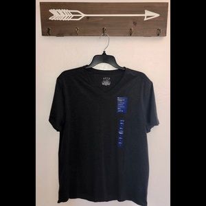 !!2/$15!! Men’s V-neck Tee